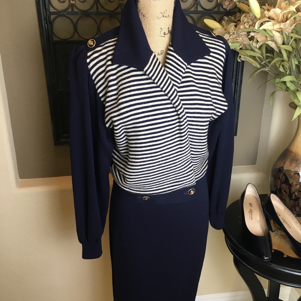 Beautiful St John Skeyne Suit